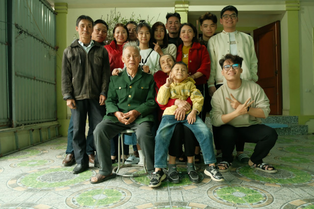 Joint Family vs Nuclear Family:  Urbanization and Changing Family Structures