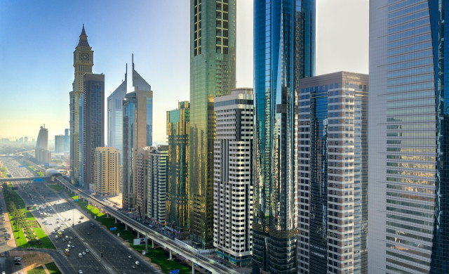 Dubai Smart City: Tech-Driven Transformation &amp; Urban Growth