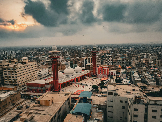 What If Every Pakistani City Built 100,000 Affordable Units A Year? Modelling The Impact On The Economy, Society &Amp; Land Markets