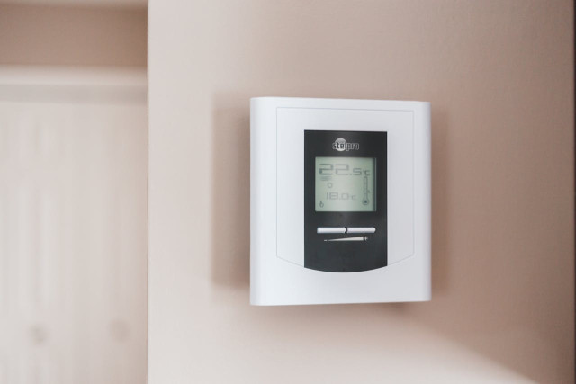 Smart Thermostats for Affordable Housing