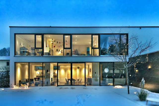 Smart Homes for All: Integrating Technology into Affordable Housing