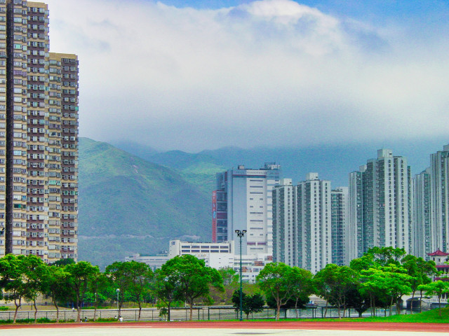 Comparing Compact and Dispersed Settlements: Pros and Cons