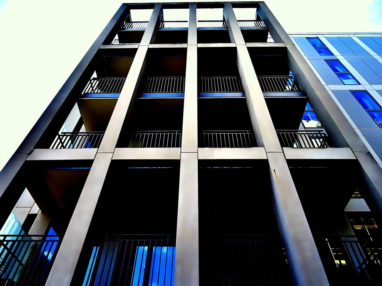 Zero-Waste Housing